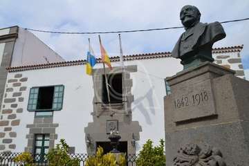 Entrega del título de honor a diez socios de El Casino de Telde (Foto TA)